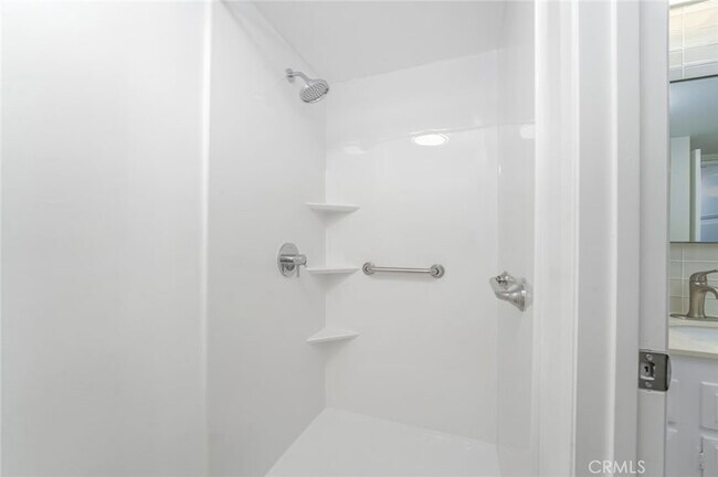 Building Photo - 2293 Via Puerta