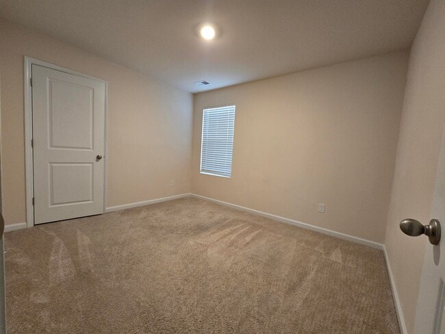 Building Photo - 4053 Crimson Pass