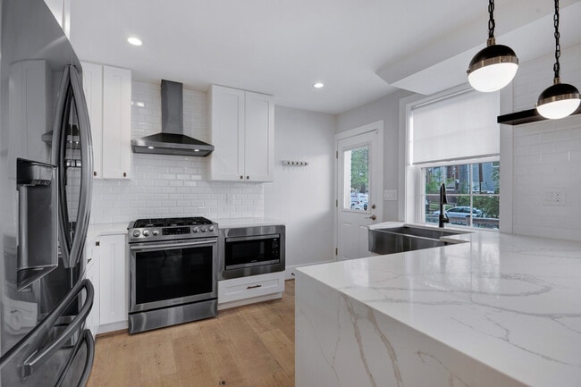 Building Photo - 5226 11th St NE