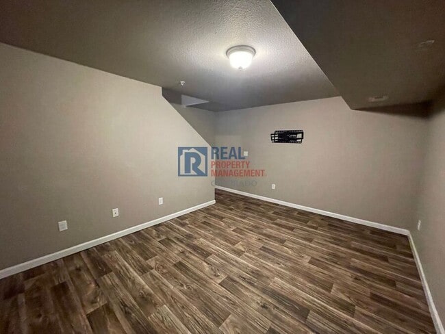 Building Photo - 4273 Perryville Pt