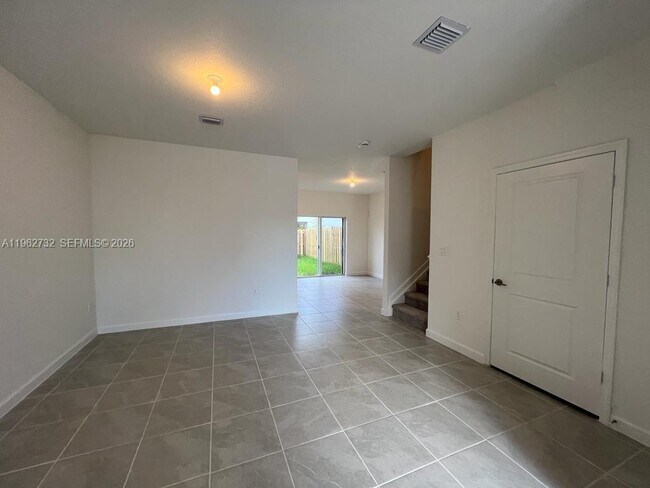 Building Photo - 12612 NW 23rd Pl