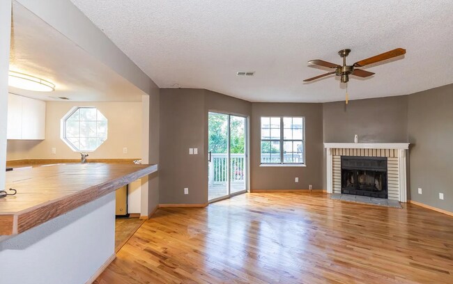 Building Photo - 12513 E Pacific Cir