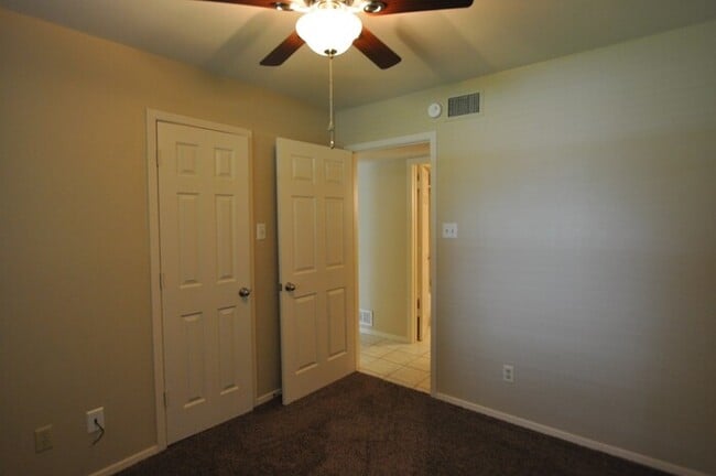Building Photo - 3 Bedroom for rent in Lindale! Tour Today!