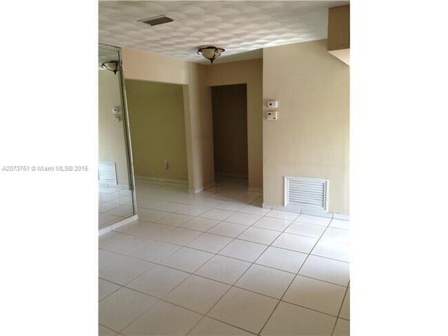 Building Photo - 7495 S Waterway Dr