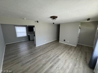 Building Photo - 7526 Holly Dr