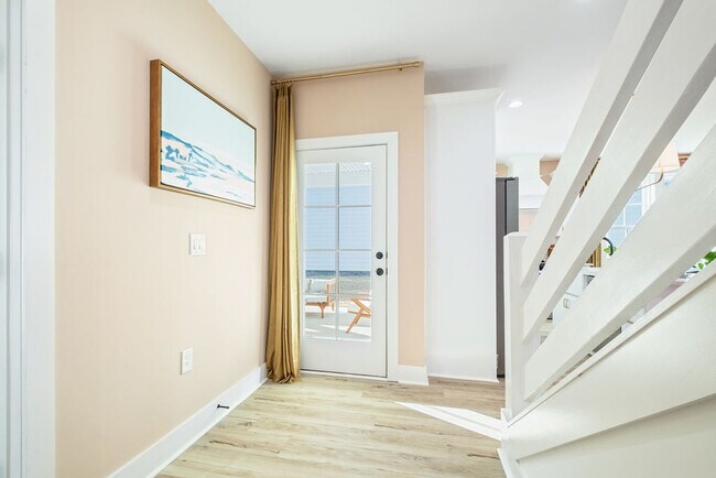 Building Photo - 19901 Charlie Claude Dr