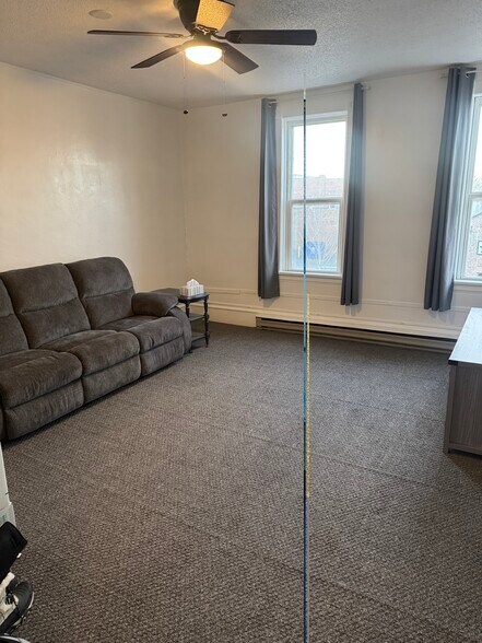 Building Photo - 119 Bridge Ave E