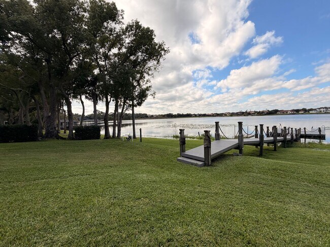 Building Photo - Luxury Windermere Home | 5 Bed 4.5 Bath La...