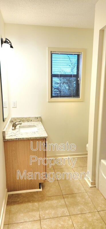 Building Photo - 6015 Caddy Cir