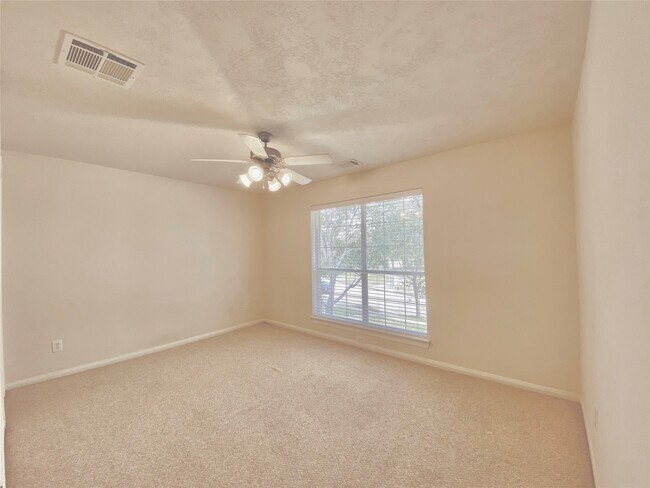 Building Photo - 5518 Chantel Way