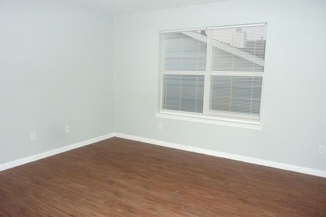 Building Photo - 2635 Skyview Grove Ct