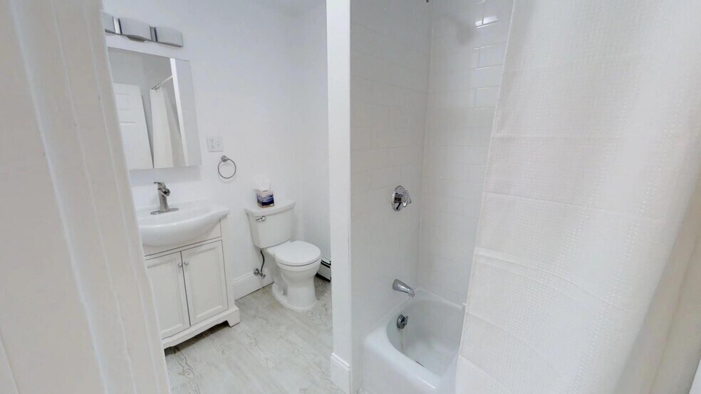 Building Photo - 85 Walden St