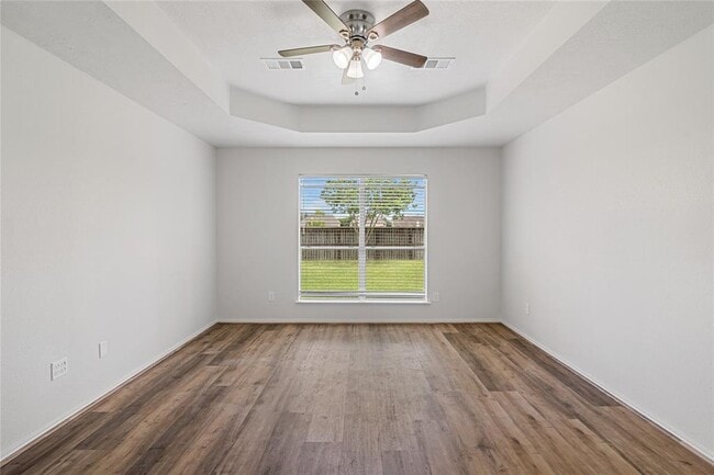 Building Photo - 6727 Shelby Oaks Dr