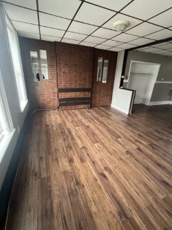 Building Photo - 298 3rd St