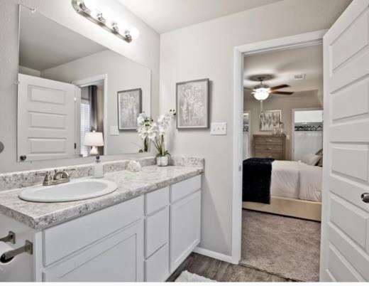 Building Photo - 2932 W Obsidian St