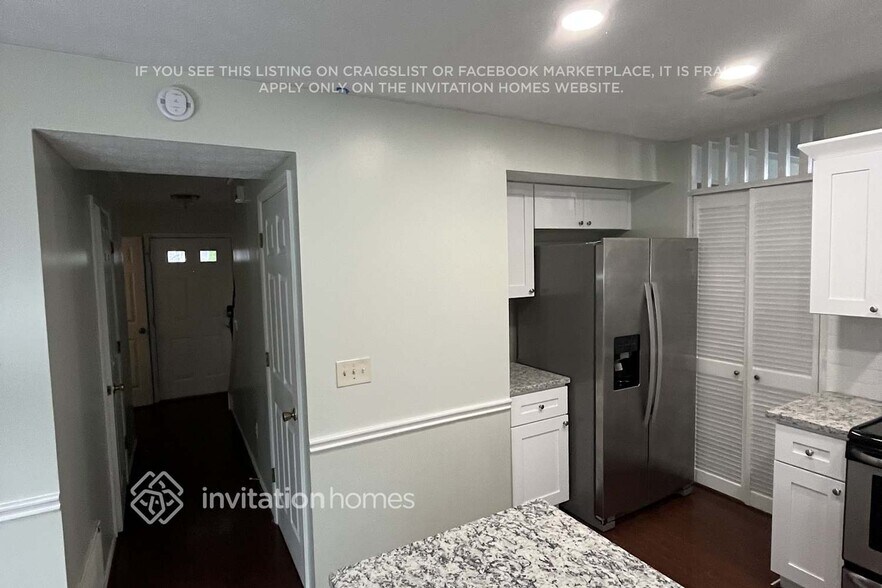 Building Photo - 465 Sheringham Ct