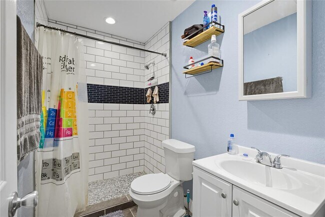 Building Photo - 5401 Agua Caliente Cove