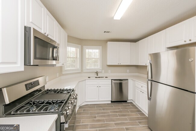 Building Photo - 40 Prestwick Dr