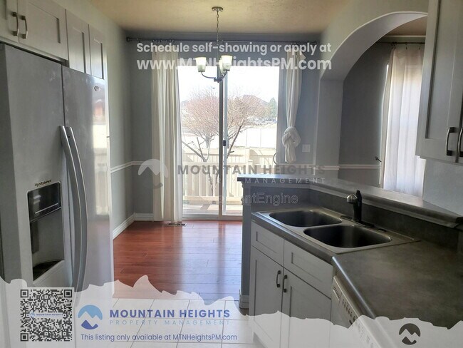 Building Photo - 3113 Provence Ln