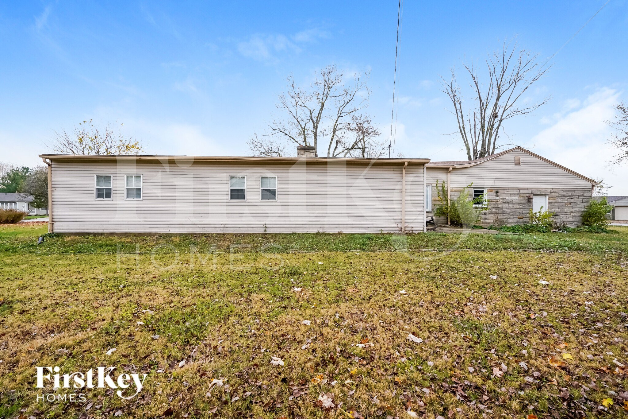 Building Photo - 371 S Hendricks Dr