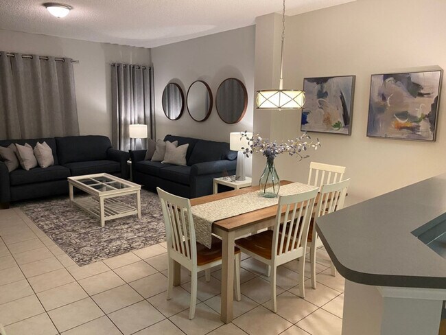 Building Photo - 8523 Crystal Cove Loop