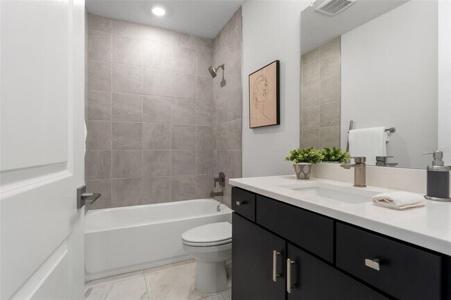 Building Photo - 8541 Ivy Stark Blvd