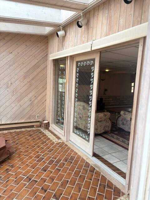 Building Photo - 10 Mill Pond Ln
