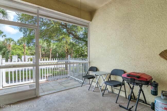 Building Photo - 206 Tin Roof Ave