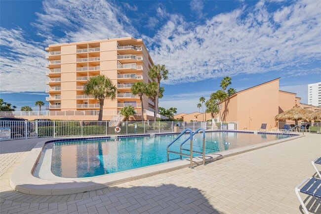 Building Photo - 7430 Sunshine Skyway Ln S