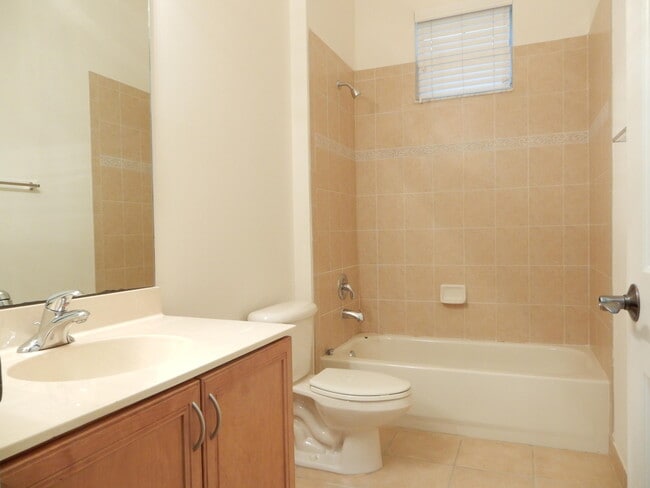 Building Photo - 669 Pacific Grove Dr