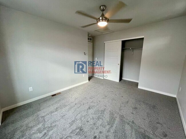 Building Photo - 3700 Celestial Ave