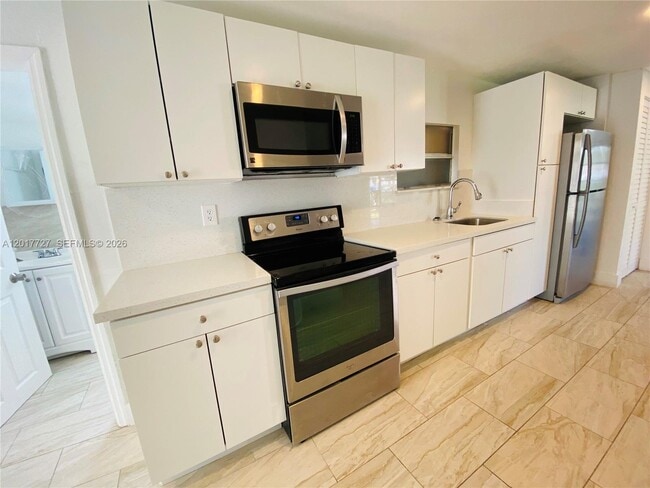 Building Photo - 2230 NW 51st Terrace