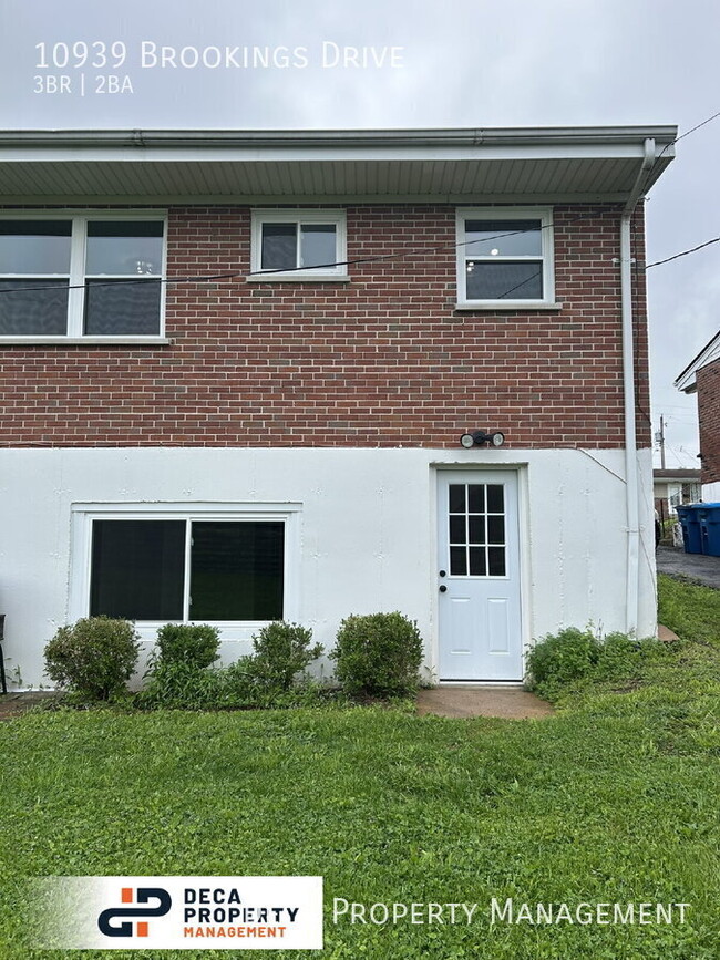 Building Photo - 10939 Brookings Dr
