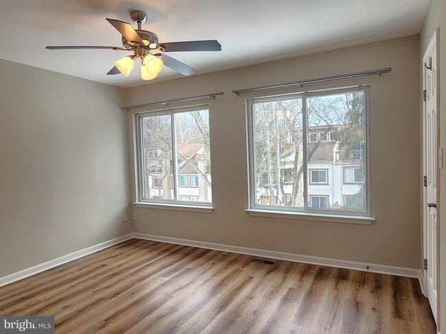 Building Photo - 5451 El Camino