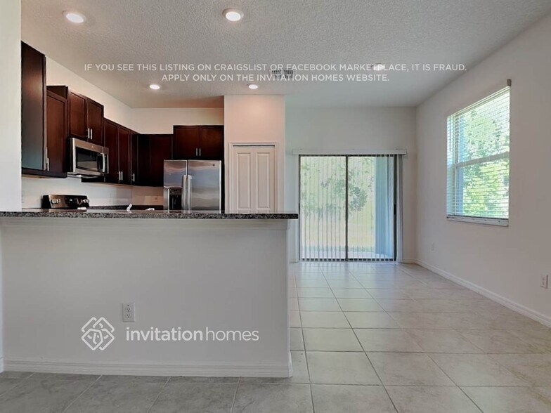 Building Photo - 5155 Forum Blvd