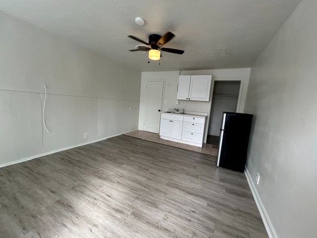 Building Photo - 150 S Main St