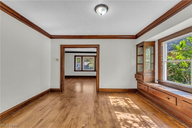 Building Photo - 11415 Fidelity Ave