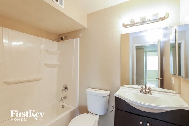 Building Photo - 4434 W Mountain View Rd