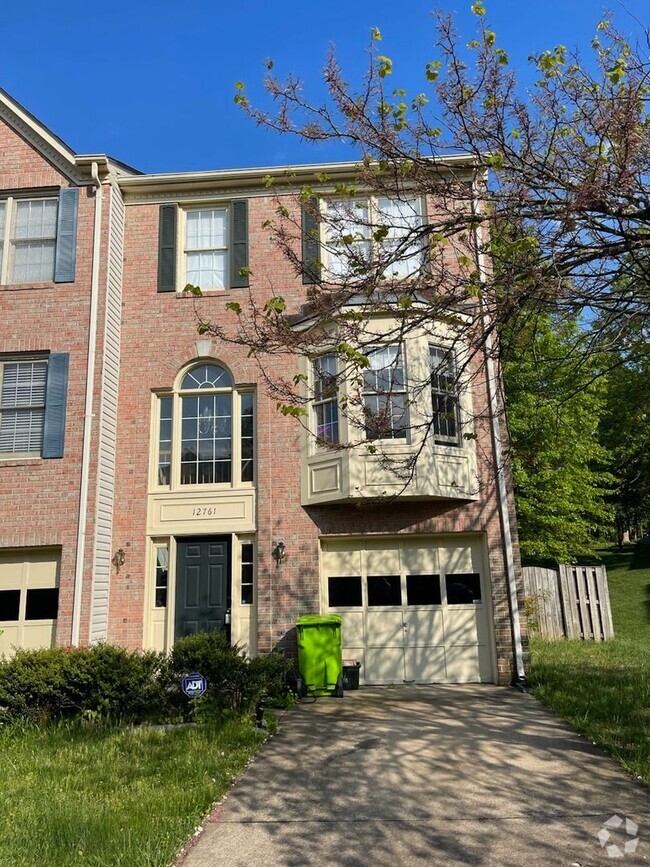 Building Photo - 12761 Bombay Way