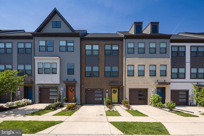 Building Photo - 618 Chalcedony Ln