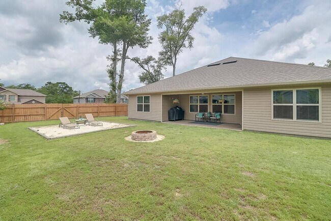 Building Photo - 9059 Bellewood Pl