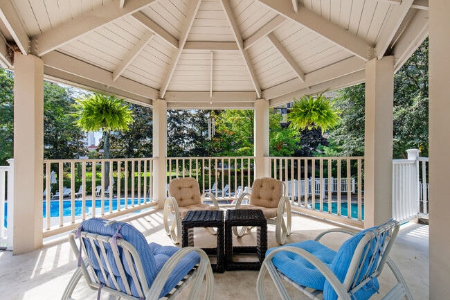 Building Photo - 26 Hillside Terrace