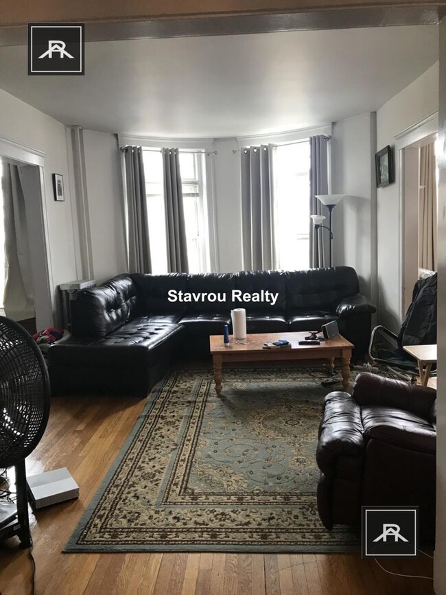 Building Photo - 3 bedroom in Brookline MA 02445