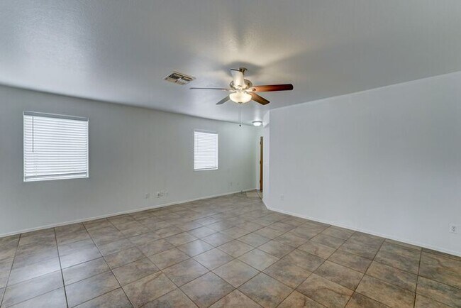 Building Photo - COMING SOON! Spacious 3 Bed 2 Bath home in the Estrella Neighborhood