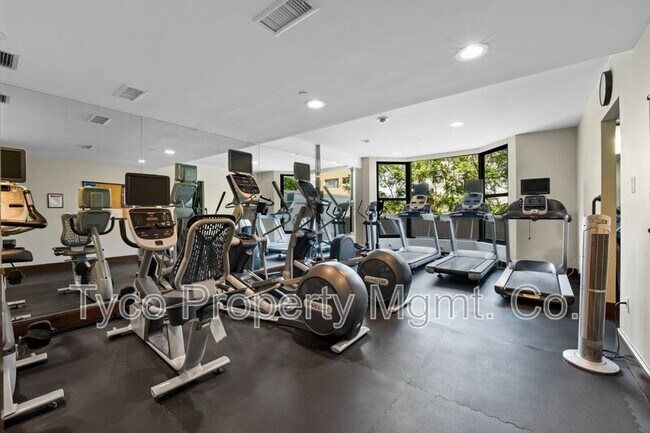 Building Photo - 2500 Sixth Ave