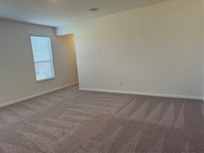 Building Photo - 2815 Lyra Ct