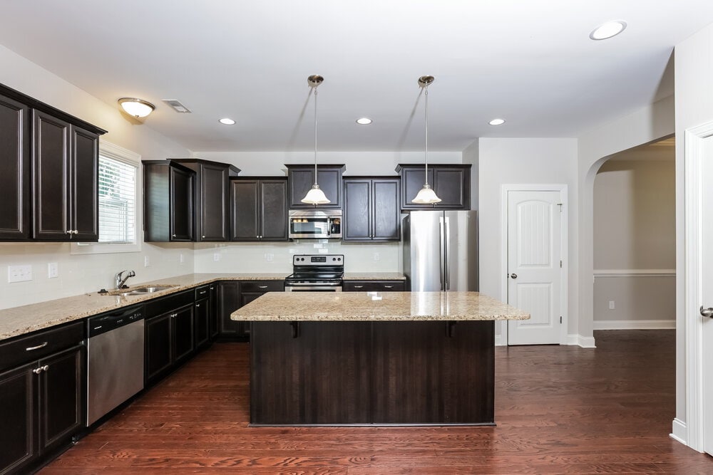 Building Photo - 168 Hawkesburg Dr