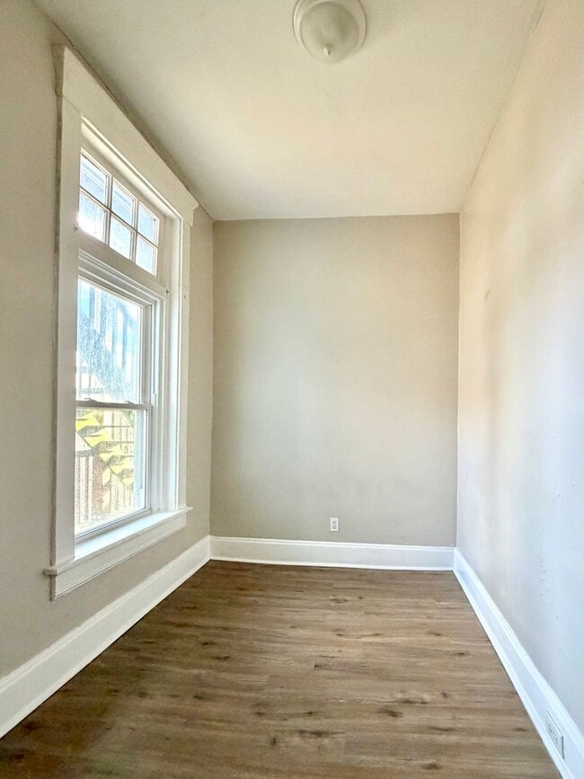 Building Photo - 3640 Reading Rd