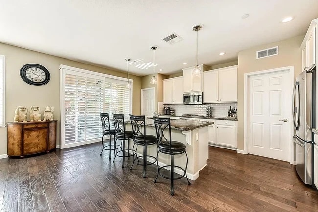 Building Photo - 3903 Deergrass Cir