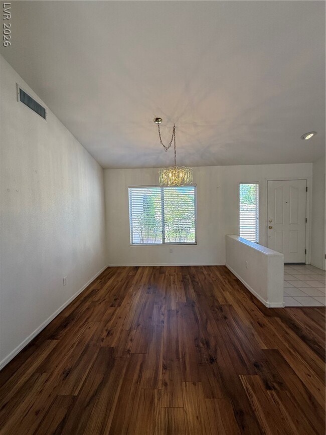 Building Photo - 10905 Mill Cove Ave